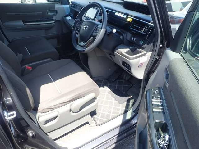 HONDA STEP WAGON 2018