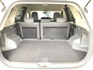 TOYOTA PRIUS ALPHA 2012