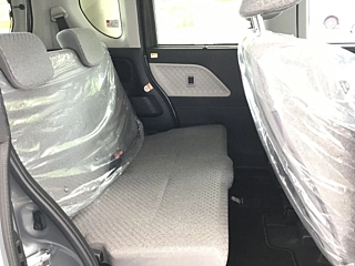 DAIHATSU TANTO 2021