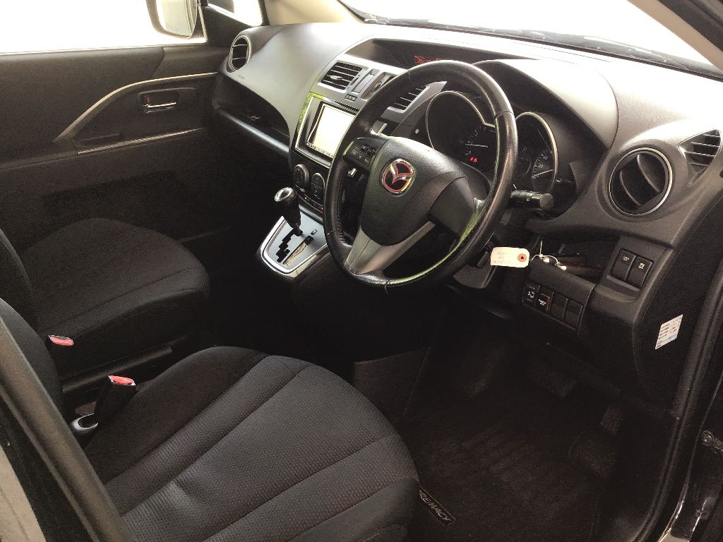 MAZDA PREMACY 2013
