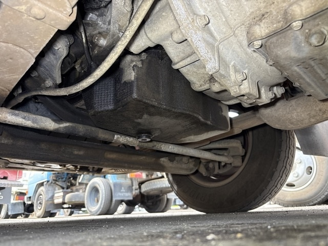 MITSUBISHI CANTER 2012