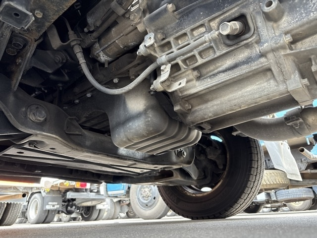 MITSUBISHI CANTER 2011