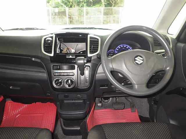 SUZUKI SOLIO 2013