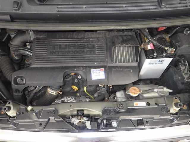 DAIHATSU MOVE 2015