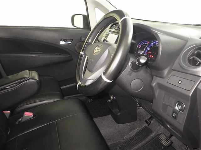 DAIHATSU MOVE 2013