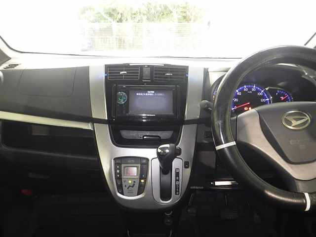 DAIHATSU MOVE 2013