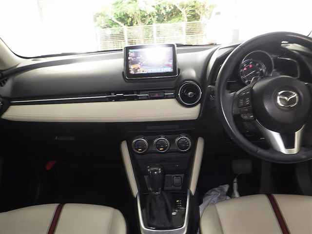 MAZDA DEMIO 2015