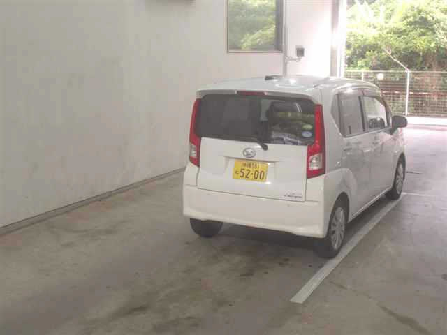 DAIHATSU MOVE 2015