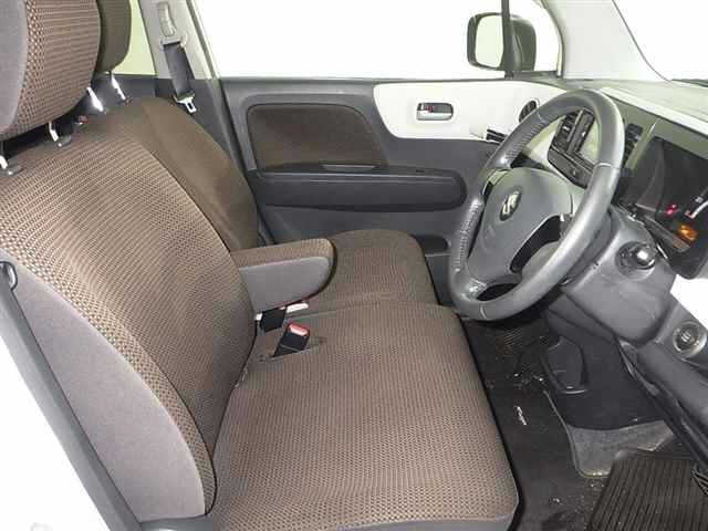 SUZUKI MRWAGON 2015