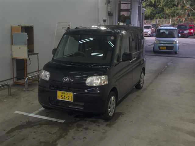 DAIHATSU TANTO 2012