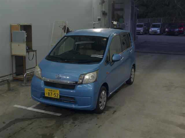 DAIHATSU MOVE 2014