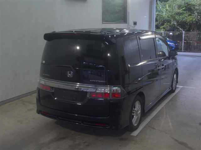 HONDA STEP WAGON 2009