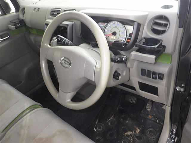 DAIHATSU MOVE CONTE 2014
