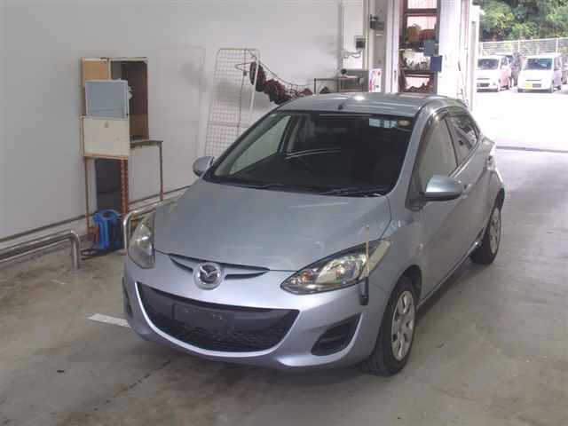 MAZDA DEMIO 2013