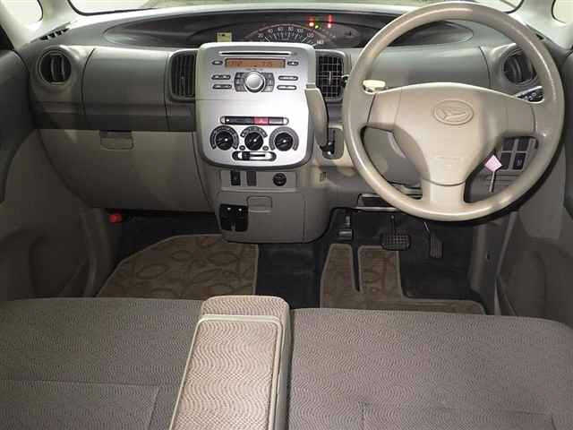 DAIHATSU TANTO 2013
