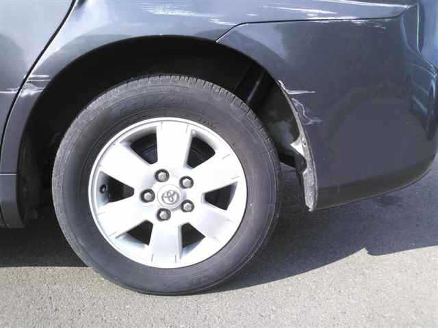 TOYOTA NOAH 2010