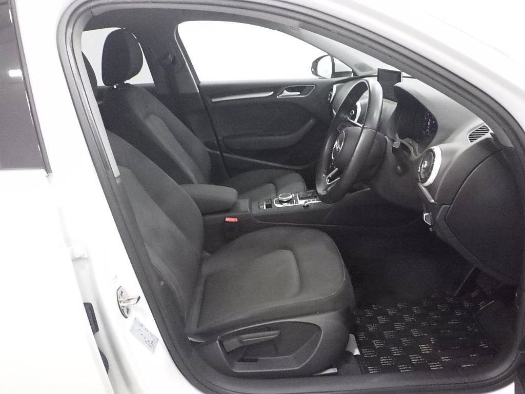 AUDI A3 2017