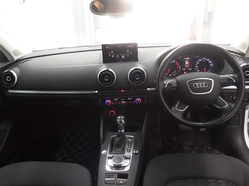 AUDI A3 2015