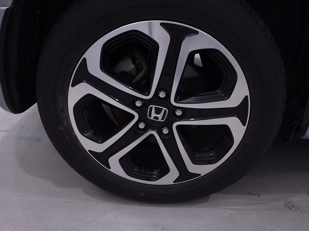 HONDA VEZEL 2016