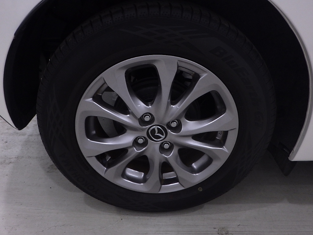 MAZDA MAZDA2 2019