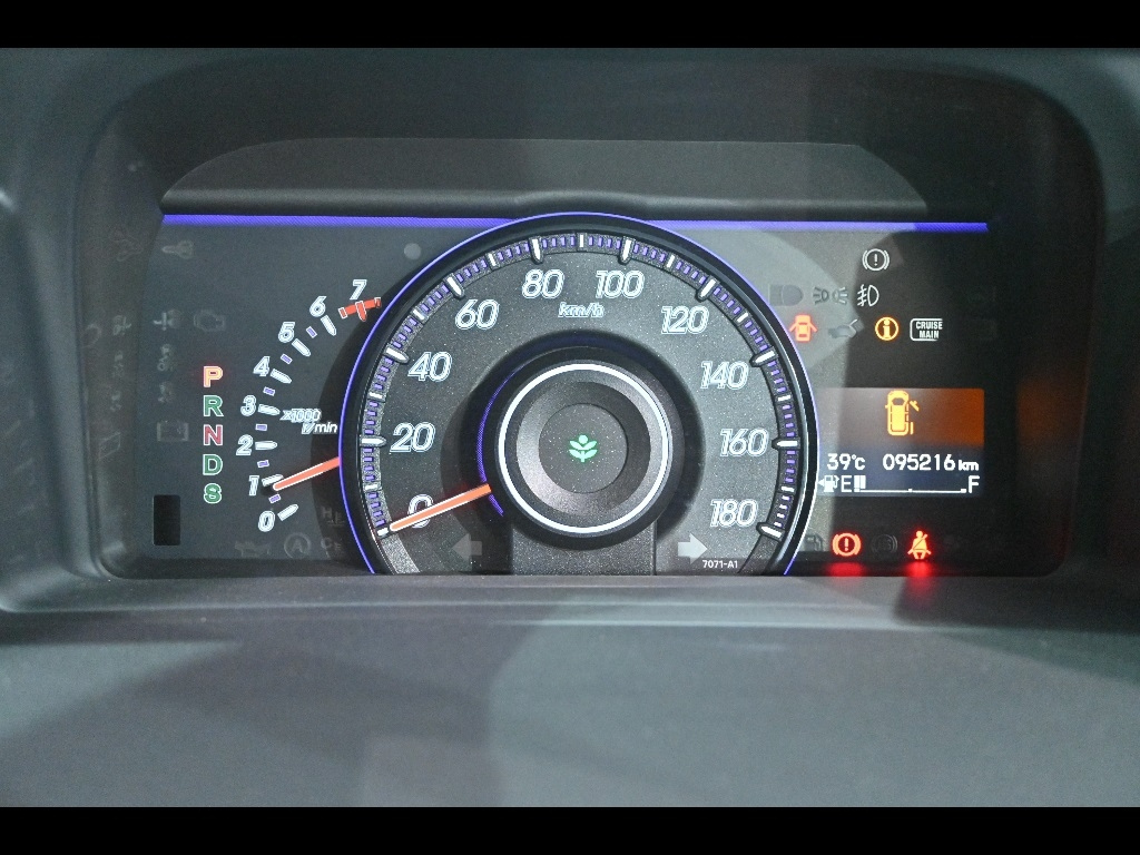 HONDA STEP WAGON 2012