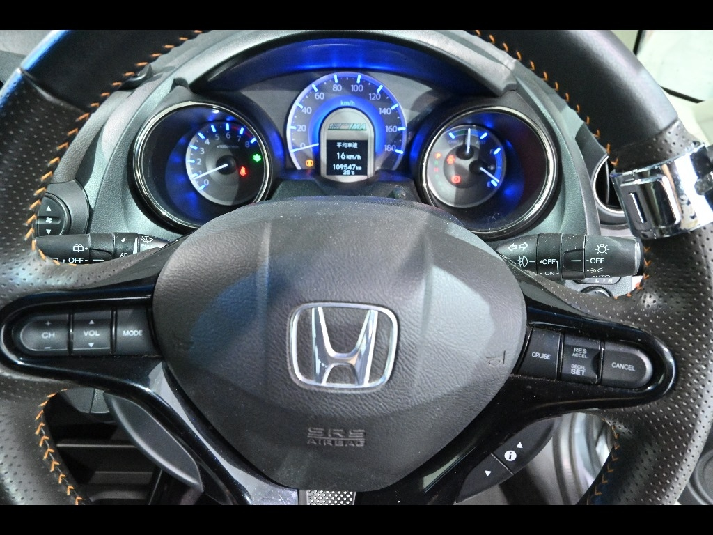 HONDA FIT SHUTTLE 2012