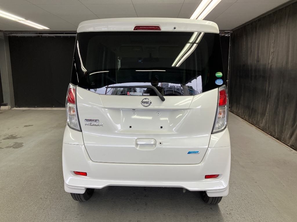 NISSAN DAYZ ROOX 2015