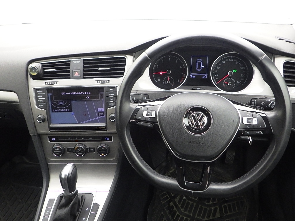 VOLKSWAGEN GOLF 2015