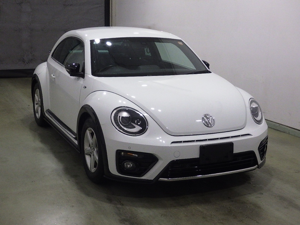 VOLKSWAGEN THE BEETLE 2017