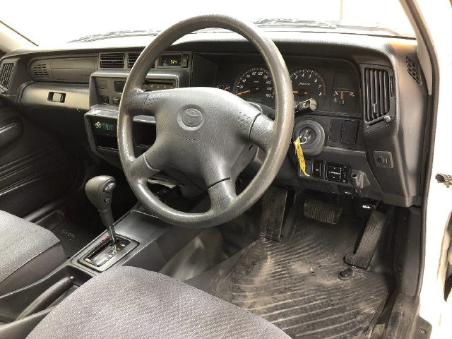 TOYOTA COMFORT 2013