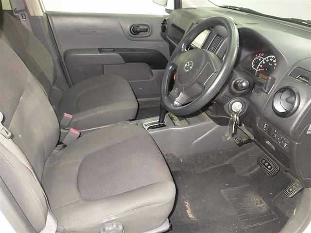 MAZDA FAMILIA VAN 2013