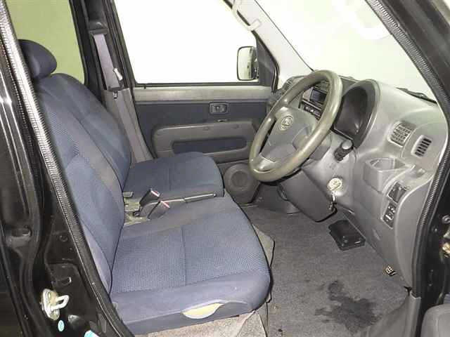 DAIHATSU HIJET VAN 2009