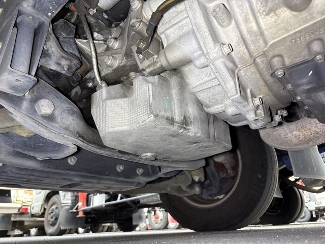 MITSUBISHI CANTER 2011