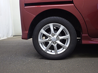 DAIHATSU TANTO 2014