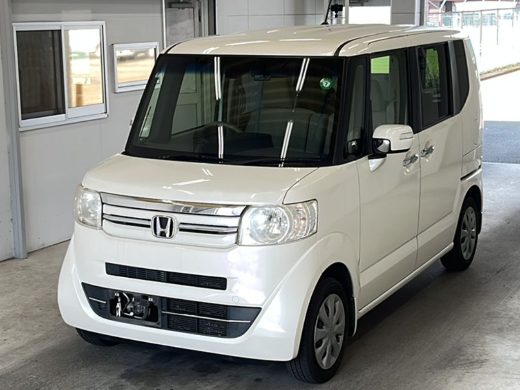 HONDA N BOX 2015