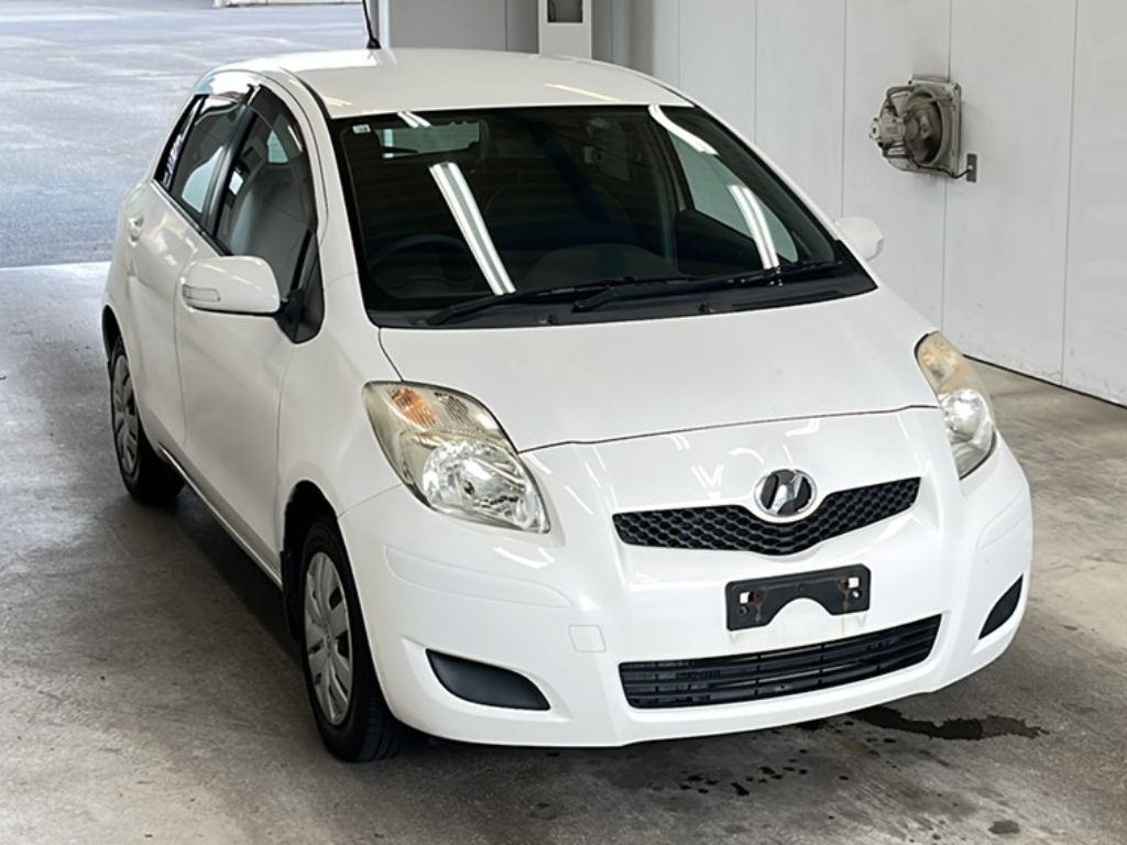TOYOTA VITZ 2008