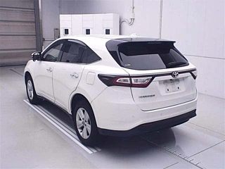 TOYOTA HARRIER 2019