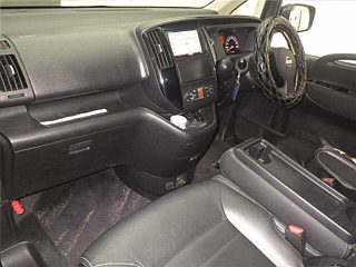 NISSAN SERENA 2009
