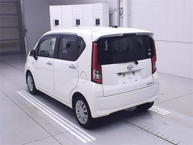 DAIHATSU MOVE 2016