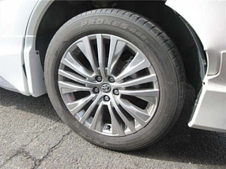 TOYOTA HARRIER 2020