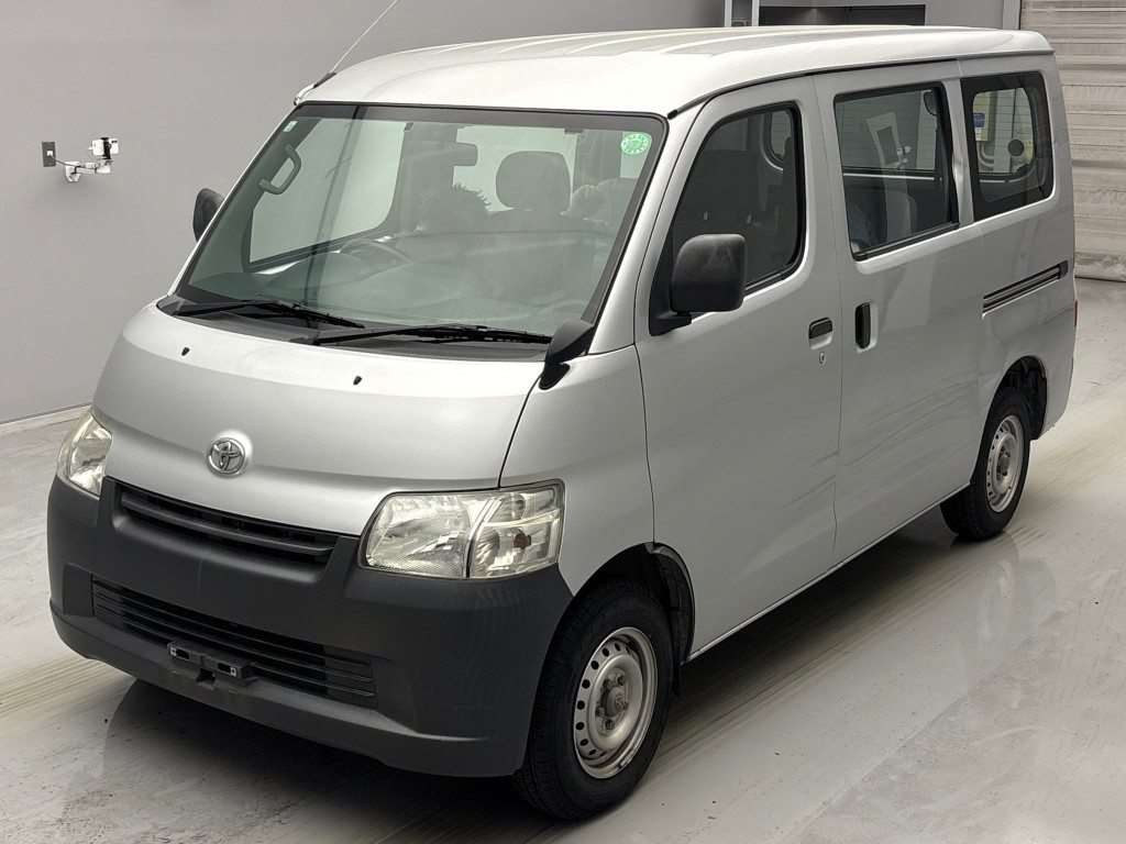 TOYOTA TOWN ACE VAN 2020