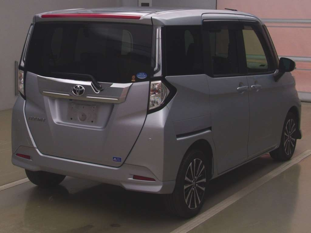 TOYOTA ROOMY 2021