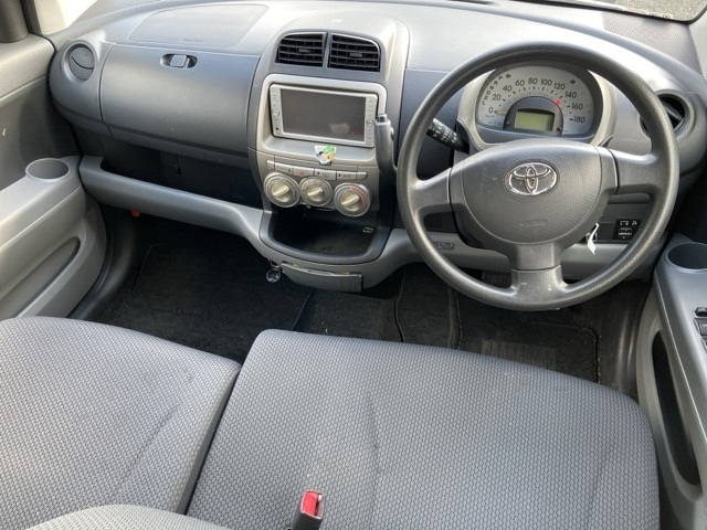 TOYOTA PASSO 2010