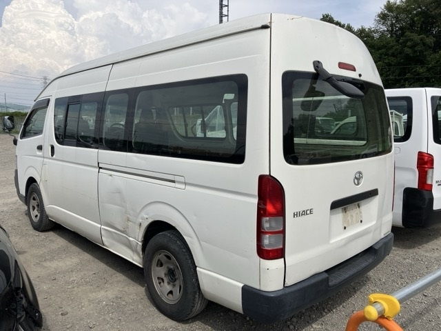 TOYOTA HIACE 2008