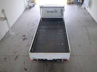 TOYOTA DYNA 2017