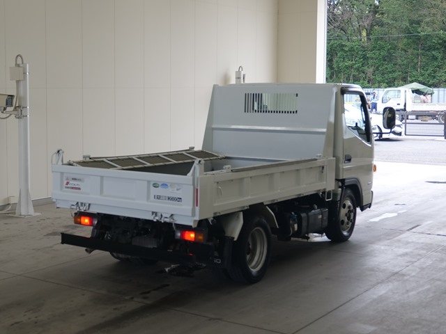 MITSUBISHI CANTER 2019