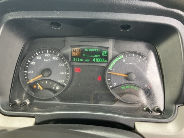 MITSUBISHI CANTER 2019