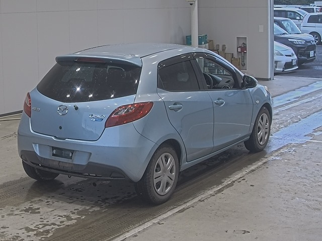 MAZDA DEMIO 2012