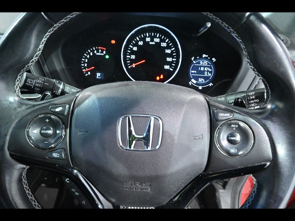 HONDA VEZEL 2016