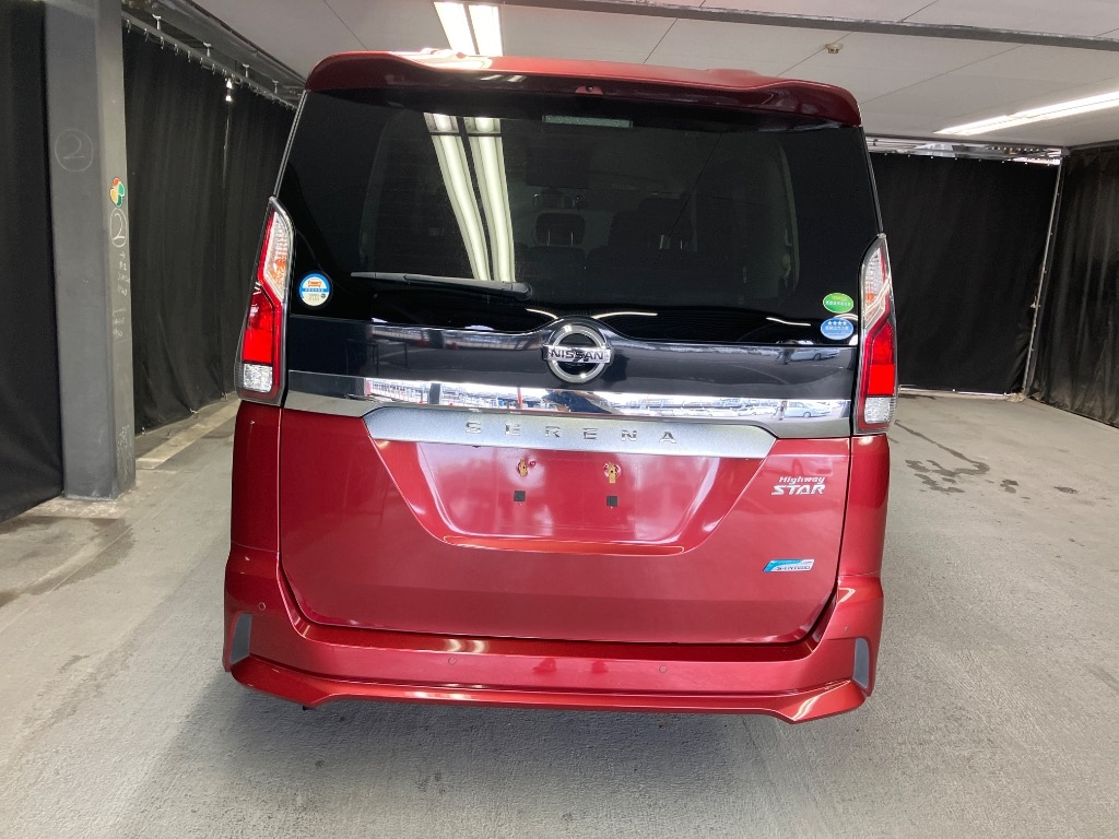 NISSAN SERENA 2018